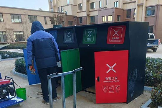 安装四分类垃圾桶罩，垃圾分类亭